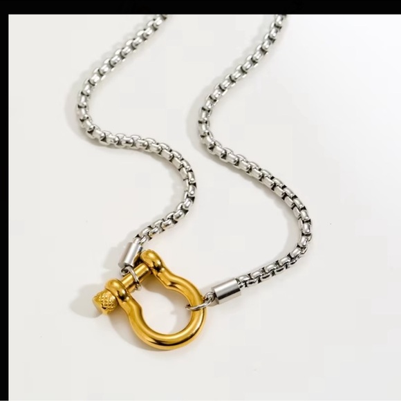 Gold Buckle Pendant Silver Chunky Stainless Steel Necklace - Picture 3 of 6